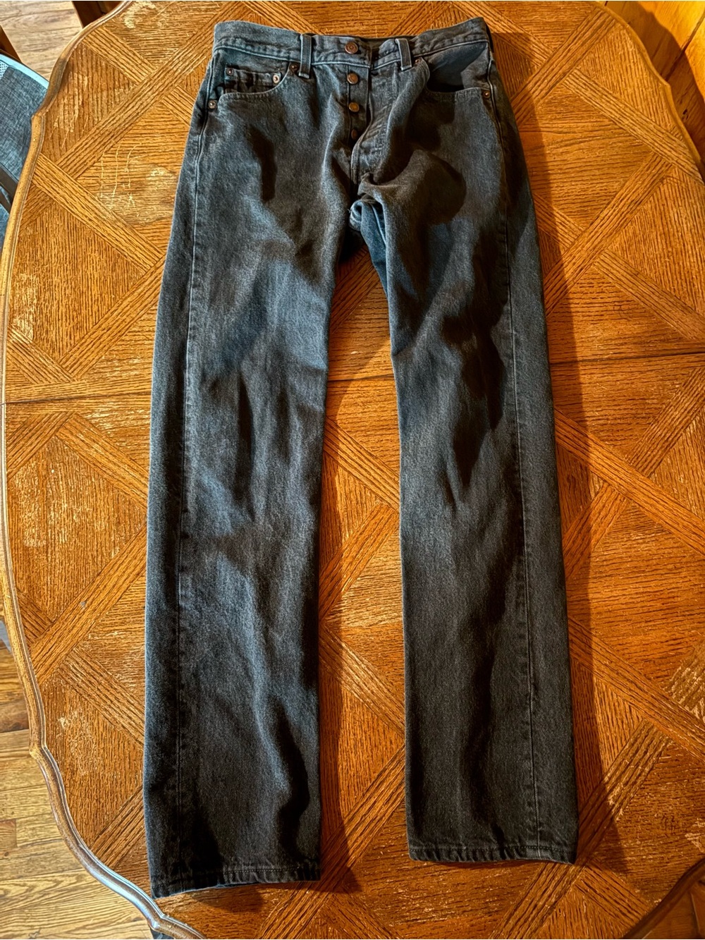 Men's Levi’s 501s Classic Straight Leg Jeans - Black